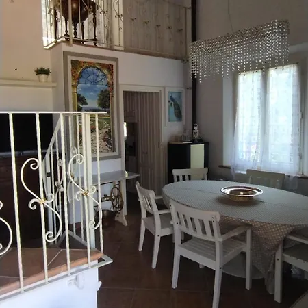 Casa Campagna Empoli Terrazzo Belvedere Apartment